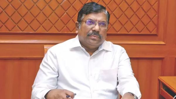 குழந்தைகள் படிக்கிறாங்கனு நினைக்காதீங்க..’இதை’ கூட செய்யலாம்! பெற்றோர்களுக்கு முருகானந்தம் அட்வைஸ்