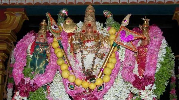 நவம்பர் 2-ல் கந்த சஷ்டி விழா! திருச்செந்தூர் கோயிலில் முருகனை தரிசிக்க ரூ 1000 கட்டணம்!