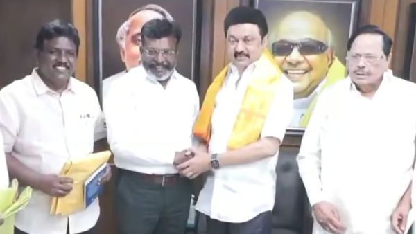 விசிக மது ஒழிப்பு மாநாட்டில் திமுக 2 பிரதிநிதிகள் பங்கேற்பு- திருமாவளவனிடம் முதல்வர் ஸ்டாலின் உறுதி!