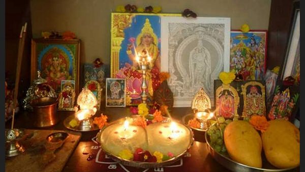 இன்று புரட்டாசி முதல் சனிக்கிழமை! பெருமாளுக்கு மாவிளக்கு போட்டு படையலிடுவது எப்படி? 