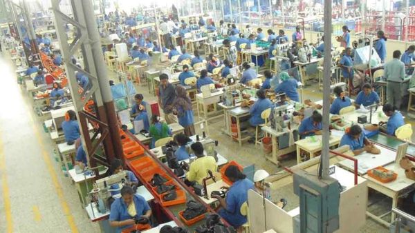 10-க்கும் மேற்பட்ட தொழிலாளர்களுடன் இயங்கும் புதிய கடைகளுக்கு தமிழக அரசு முக்கிய அறிவிப்பு