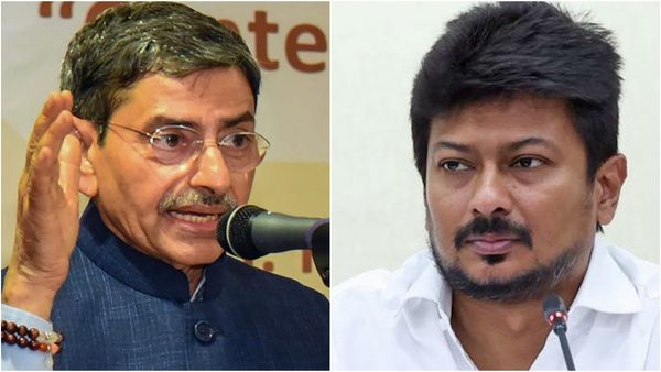 சனாதனத்தை டெங்கு கொசுவுடன் ஒப்பிட்டு பேசியவர்கள் அமைதியாகிவிட்டனர்.. உதயநிதியை சீண்டிய ஆளுநர் ரவி!