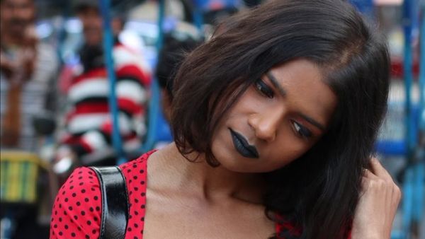 உடுப்பி கடற்கரையில் பிகினி அணியக் கூடாதா.. போலீஸிடம் மல்லுக்கட்டிய சோஷியல் மீடியா பிரபலம்