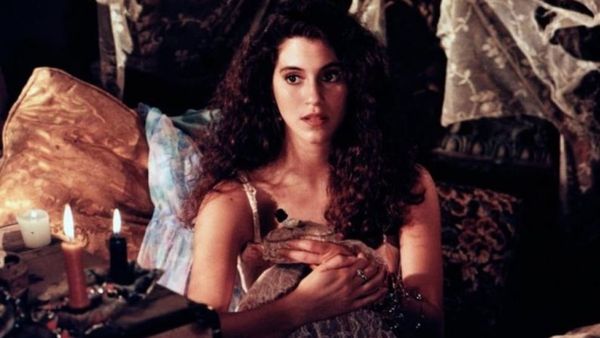 உலகிலேயே மிகவும் பணக்கார நடிகை.. ஒரு படம் கூட ஓடல.. ஆனாலும் வாயை பிளக்க வைக்கும் சொத்து மதிப்பு