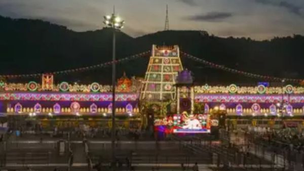 நாளை கருட சேவை! திருமலை திருப்பதியில் இன்று இரவு 9 மணி முதல் வாகனங்களுக்கு புதிய கட்டுப்பாடு!