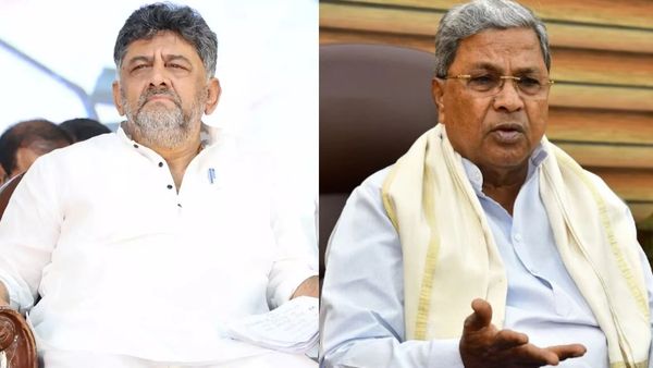 'துணை முதல்வர்'... மடியில் கட்டிய பூனை மாதிரி.. ஒரே கோவிலில் டிகே சிவகுமாரிடம் சித்தராமையா பட்டபாடு! 