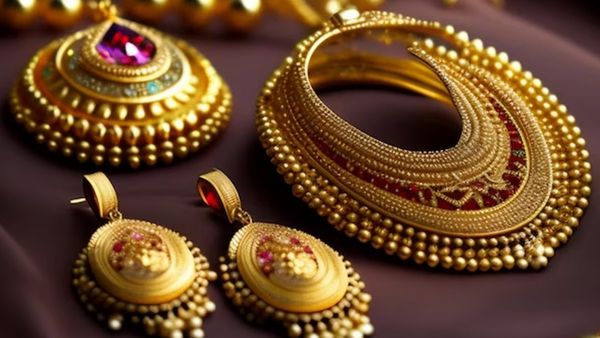 தங்கம் விலையில் மேலும் சரிவு! 1ஆம் தேதி பொறந்ததும் மக்கள் குஷி! சென்னையில் ஒரு சவரன் எவ்வளவு? 
