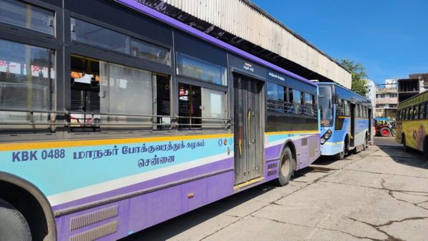 சென்னையில் புத்தம் புதிய அரசு பேருந்தின் நிலையை பாருங்க.. பொங்கிய நெட்டிசன்.. உடனே எம்டிசி விளக்கம்