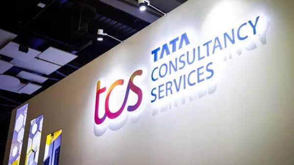 TCS வேலைவாய்ப்பு.. அக்டோபர் 10ம் தேதி ஆன்லைனில் இண்டர்வியூ.. பங்கேற்பது எப்படி தெரியுமா?