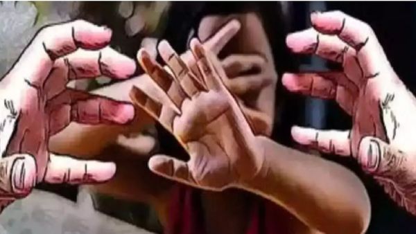 சிறுமி பலாத்காரம்.. புகாரளித்த பெற்றோரை கொடுமை செய்த சென்னை இன்ஸ்பெக்டர்! சிபிஐக்கு மாறிய வழக்கு