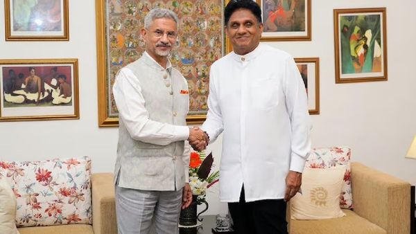 இலங்கை பறந்த ஜெய்சங்கர்.. அதிபர் தேர்தலில் தோற்ற சஜித் பிரேமதாசவுடன் திடீர் சந்திப்பு.. என்ன காரணம்?