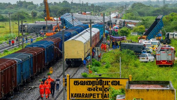 கவரப்பேட்டை ரயில் விபத்து.. வெளியானது எப்ஐஆர் ரிப்போர்ட்.. ஸ்டேஷன் மாஸ்டர் அளித்த பரபரப்பு தகவல்