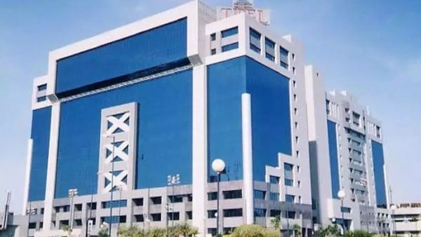 மதுரையில் வரலாறு மாறுகிறது.. வருகிறது டைடல் பார்க்.. வேகமெடுத்த பணிகள்.. தமிழக அரசு சொன்ன குட்நியூஸ்