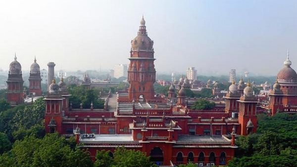 திருவேற்காட்டில் ரீல்ஸ் வீடியோ! கோயிலில் கரகம் எடுத்து ஆடலாம்! நடனம் ஆடலாமா? நீதிபதி கோபம்