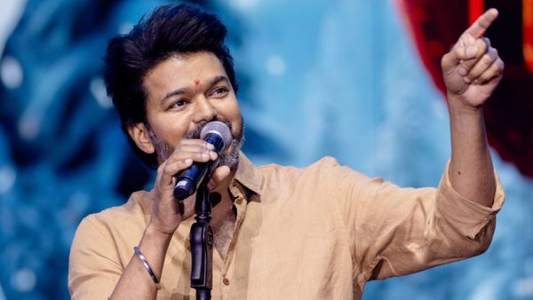 விஜய் கட்சிக்கு தனி சின்னம் ரெடி? என்ன தெரியுமா? தவெக பக்கம் மெல்ல நகரும் காங்கிரஸ்!