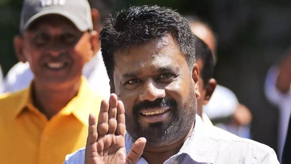 சூப்பர் மெஜாரிட்டியை நோக்கி தேசிய மக்கள் சக்தி.. இலங்கை தேர்தலில் அசத்திய அனுர குமார திசநாயக்க!