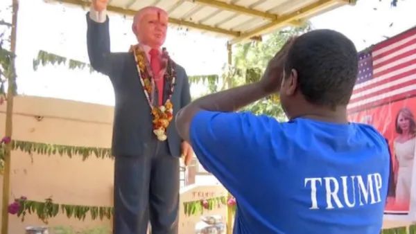 டிரம்ப்புக்கு கோவில் கட்டிய தெலுங்கானா விவசாயி.. இப்படியொரு காரணமா? யார் இந்த புஸ்ஸா கிருஷ்ணா?