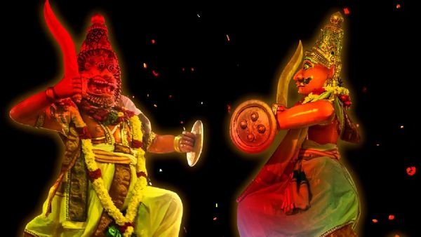 திருச்செந்தூர் முருகன் கோயிலில் சூரசம்ஹாரம் கொண்டாடப்படுவது ஏன்? கந்த சஷ்டி விரதம் எதற்காக? 