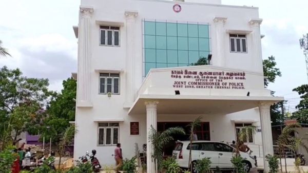 பணி நிமித்தமாக செல்லவில்லை.. மதுராந்தகம் காவலர்கள் பலி விவகாரத்தில்.. ஆவடி காவல் ஆணையரகம் ட்விஸ்ட்