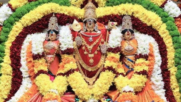 சூரனை வதம் செய்து தேவர்களை காத்த முருகனுக்கு இன்று திருக்கல்யாணம் 