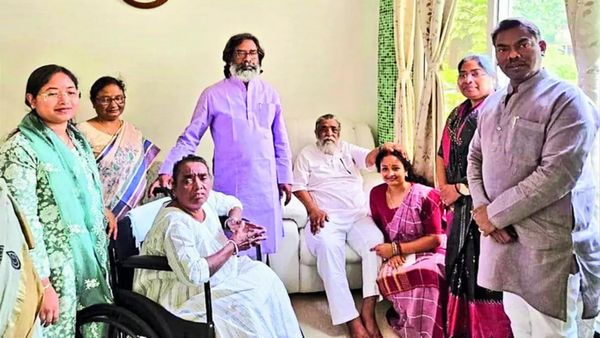 ஹேமந்த் முதல் பாபுலால் வரை! ஜார்க்கண்ட் தேர்தலில் சோரன் குடும்பத்தினர் 5 பேரின் நிலை என்ன?