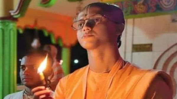 போராட்டங்களுக்கு இடையே.. வங்க தேசத்தில் மேலும் ஒரு இந்து தலைவர் கைது.. என்னதான் நடக்குது?