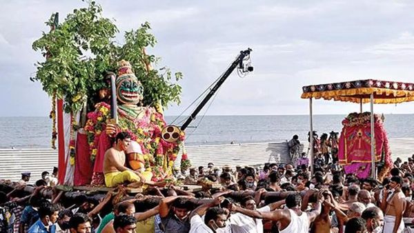 முருகனின் சூரசம்ஹாரம்.. திருச்செந்தூரில் விண்ணை முட்டிய அரோகரா முழக்கம்.. சூரபத்மன் வரலாறு இதுதான்