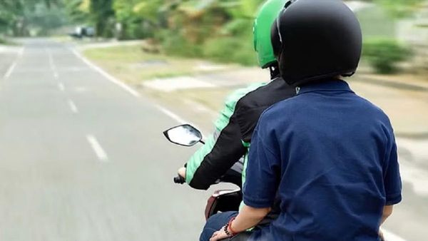 தமிழ்நாட்டில் பைக் டாக்சி சேவைக்கு அனுமதி உண்டா.. இல்லையா.. அரசு பதிலால் ஆட்டோ டிரைவர்கள் ஆவேசம்