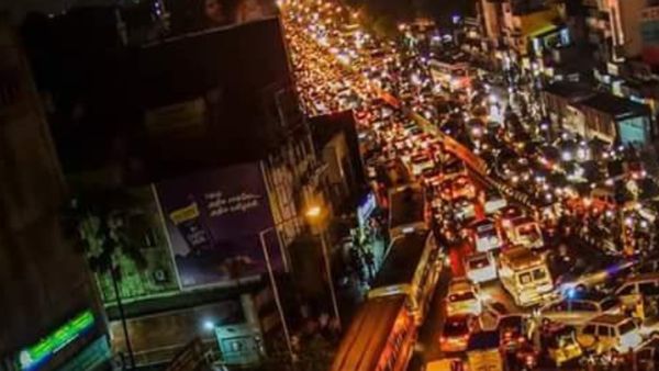 புத்தாண்டு 2025 கொண்டாட்டம்: மெரினா சாலையில் போக்குவரத்து தடை.. சென்னை முழுக்க மாற்றங்கள் என்னென்ன?