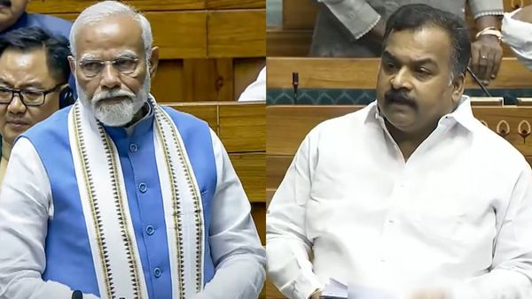 புயலில் தமிழகமே தத்தளிக்க 'சினிமா' பார்த்த மோடி- லோக்சபாவில் வெளுத்தெடுத்த மாணிக்கம் தாகூர்!