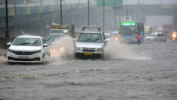 ஆழ்ந்த காற்றழுத்த தாழ்வு பகுதியாக வலுவிழந்தது பெஞ்சல் புயல்! இப்போ எங்கே இருக்கு? வானிலை மையம் தகவல்