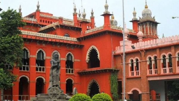 வெள்ளியங்கிரி ஆண்டவர் சிவன் கோவிலில் கார்த்திகை மகாதீபம்! கட்டுப்பாடுகளுடன் உயர்நீதிமன்றம் அனுமதி!