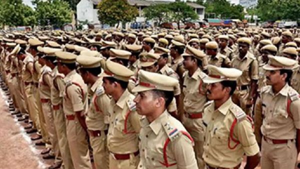 35 ஆண்டாக கான்ஸ்டபிளாக இருக்கீங்களா? விஆர்எஸ் வாங்க போறீங்களா? குட் நியூஸ் வெயிட்டிங்!