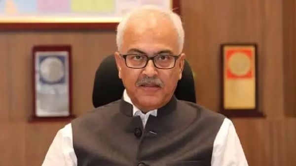 மணிப்பூர்+மிசோரத்துக்கு புதிய ஆளுநர்கள்.. கேரளா, ஒடிசா, பீகார் மாநில ஆளுநர்களை மாற்றியது மத்திய அரசு