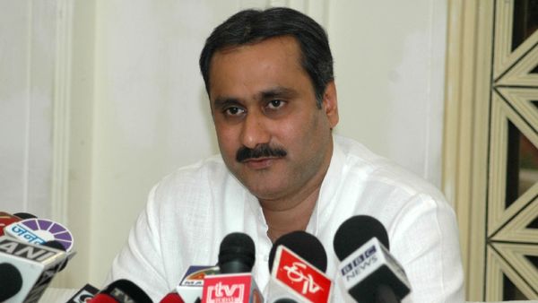 மீண்டும் துரோகம்..போக்குவரத்து கழக ஓய்வூதியர்களின் அகவிலைப்படியை உயர்த்தியே ஆகனும் - அன்புமணி ராமதாஸ்