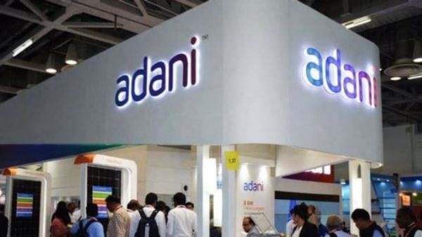 அமெரிக்க வைத்த ஆப்பு? கம்பெனியை விற்கும் அதானி..! 36,000 கோடி கடனா?