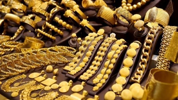 Gold Rate Today: 3 நாளா ஏறுமுகத்தில் இருந்த தங்கம் விலை! இன்று சர்ருனு குறைஞ்சிடுச்சே! 