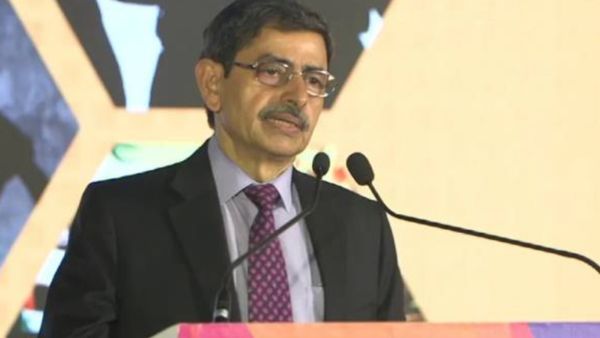 தமிழ்நாடு சரிவு பாதையில் செல்கிறது.. கல்வியில் பின் தங்கிவிட்டது.. ஆளுநர் ஆர்.என்.ரவி குற்றச்சாட்டு!