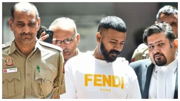 7640 கோடி வரி கட்ட ரெடி! நிர்மலா சீதாராமனுக்கு சிறையிலிருந்து மோசடி மன்னன் சுகேஷ் சந்திரசேகர் கடிதம்