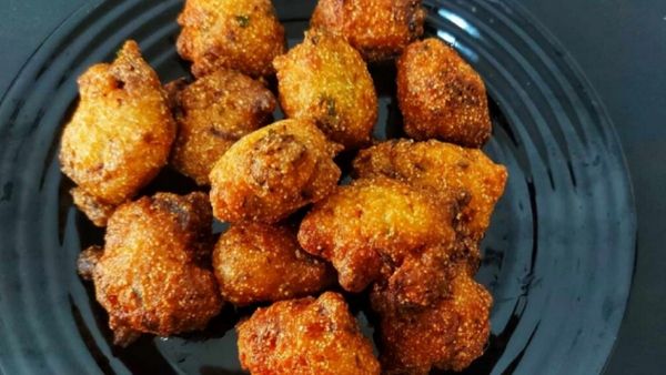 Food: சுவையான ஈவினிங் ஸ்நாக்ஸுக்கு.. ஒரு கப் ஓட்ஸ் இருந்தா போதும்.. ருசியா செய்யலாம்!