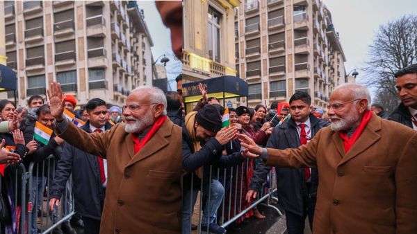 பிரான்ஸ் சென்றடைந்தார் பிரதமர் மோடி.. பாரிஸ் வாழ் இந்தியர்கள் உற்சாக வரவேற்பு!