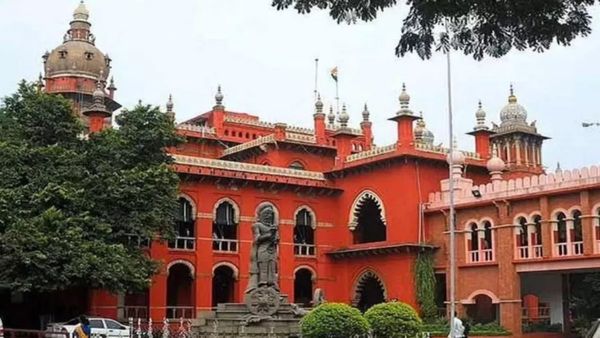 போக்சோ வழக்கு: “அவர் என் கணவர்.. அவருடன்தான் வாழ்வேன்” பெண் வாதத்தால் சென்னை ஐகோர்ட் அதிரடி உத்தரவு!