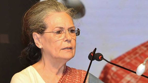 சோனியா காந்தி மருத்துவமனையில் அனுமதி - இன்று டிஸ்சார்ஜ் செய்யப்படுவதாக தகவல்