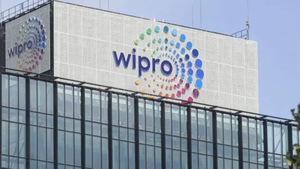 போனஸ்+ சம்பளம்.. பிரபல ஐடி நிறுவனம் வெளியிட்ட முக்கிய அறிவிப்பு.. சூப்பர் சான்ஸ்