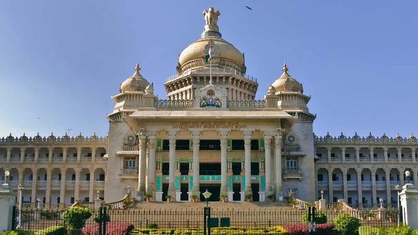 கர்நாடகாவில் கருணைக் கொலை செய்ய அனுமதி! யாருக்கெல்லாம் இது பொருந்தும்?