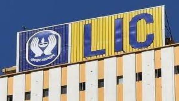 எல்ஐசி பாலிசியை சரண்டர் செய்வது எப்படி? அதைவிட சிறந்த ஆப்ஷன் என்ன?