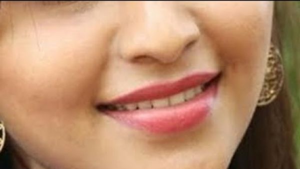 ஆண்ட்டியால் வந்தது எல்லாம்.. முதல் கேள்வி இதுதான்.. 10வது படிக்கும்போதா? அஞ்சலிக்கு அப்ளாஸ்: பிரபலம்