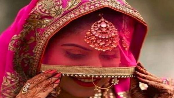 ஹனிமூன் போன தம்பதி.. கணவனின் செயலால் ஆடிப்போய்.. போலீசுக்கு ஒரே ஓட்டம்.. இதுக்கு ஒரு முடிவு இல்லையா