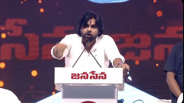 பாலிவுட்டின் பணம் வேணும்.. ஆனா இந்தி வேணாமா? வாயை கொடுத்து வாங்கி கட்டிக்கொண்ட பவன் கல்யாண்!