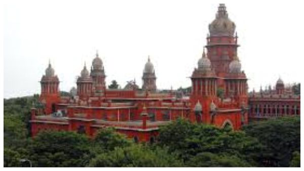 இலங்கை அகதி குழந்தைக்கு இந்திய குடியுரிமை கோரி மனு.. மத்திய அரசுக்கு சென்னை ஹைகோர்ட் அதிரடி உத்தரவு